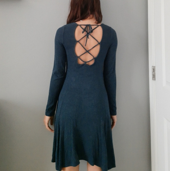 Laced Back Soft and Sexy AEO Dress - Picture 2 of 4